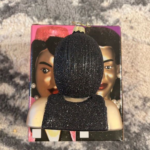 Michelle Obama Glass Ornament, Women We Admire Collection - Picture 2 of 7